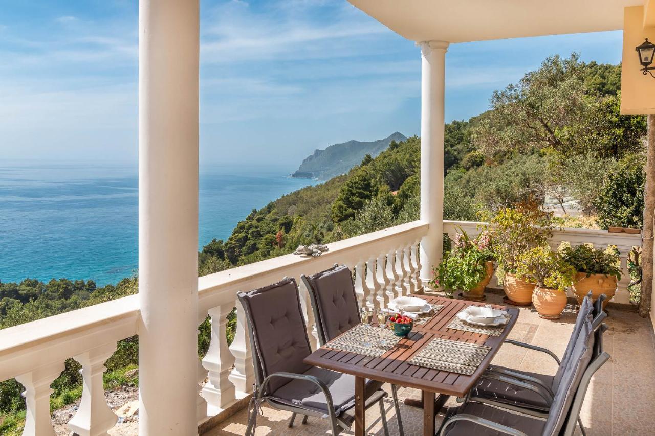 Ocean View - Luxury Villa Nefeli Kontogialos Bagian luar foto
